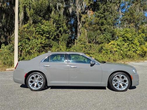 2018 Chrysler 300C 