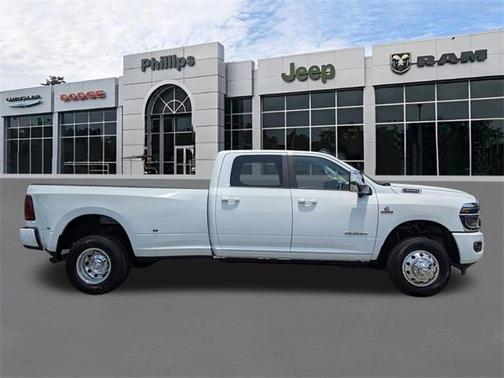 2025 RAM 3500 Laramie