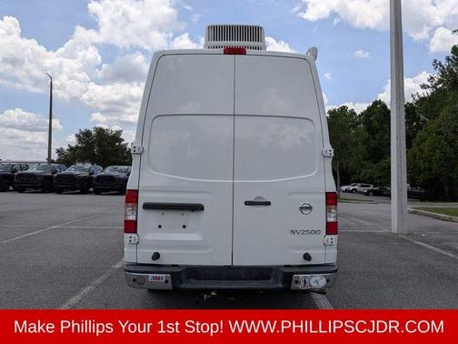 Glacier White 2019 Nissan NV Cargo NV2500 HD SL V6/SL V8