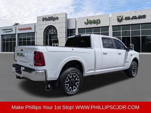 Bright White Clearcoat 2026 RAM 3500 Limited