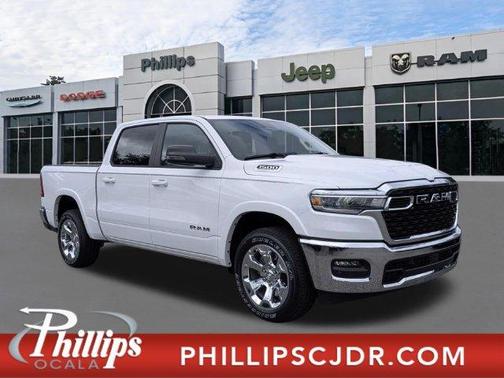 White 2027 RAM 1500 Big Horn/Lone Star