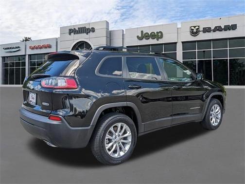 2022 Jeep Cherokee Latitude Lux