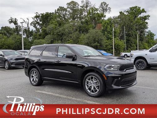 Black Clearcoat 2026 Dodge Durango GT HEMI V8