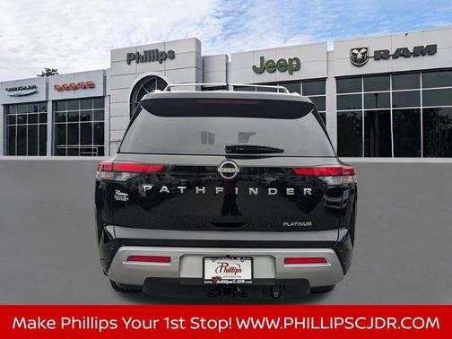 Black 2024 Nissan Pathfinder Platinum
