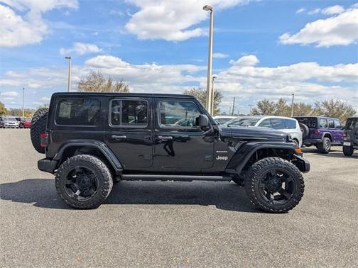2018 Jeep Wrangler Unlimited Sahara