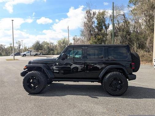 2018 Jeep Wrangler Unlimited Sahara