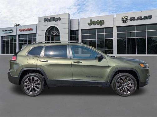 2021 Jeep Cherokee Latitude Lux