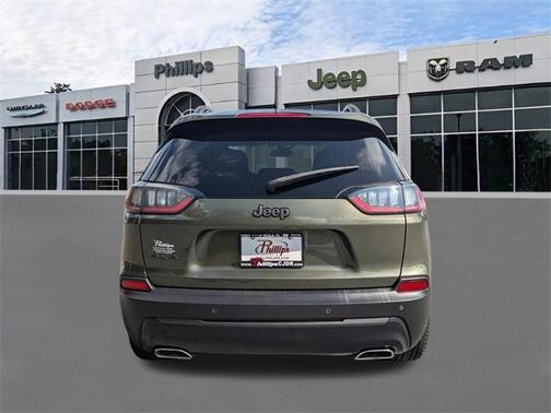 2021 Jeep Cherokee Latitude Lux