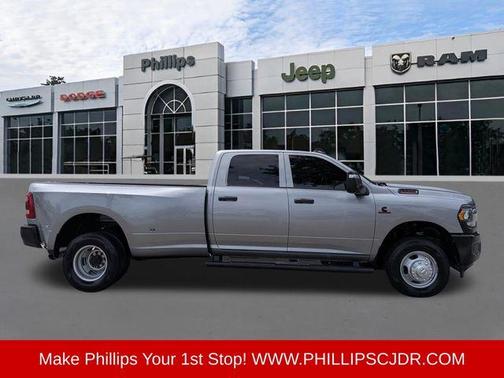 Billet Silver Clearcoat Metallic 2024 RAM 3500 Tradesman