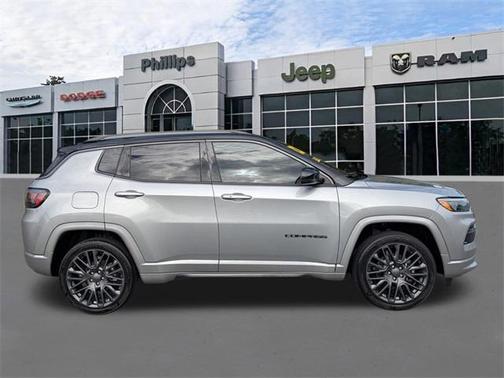 2022 Jeep Compass Altitude