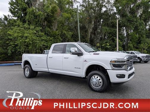 Bright White Clearcoat 2026 RAM 3500 Limited