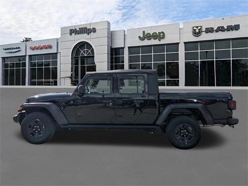 2022 Jeep Gladiator Sport