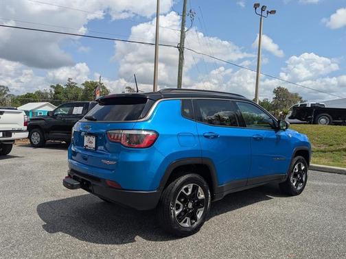 Laser Blue Pearl 2018 Jeep Compass Trailhawk