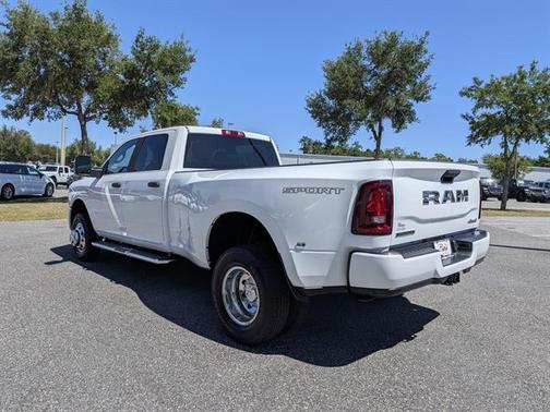 Bright White Clearcoat 2026 RAM 3500 Big Horn