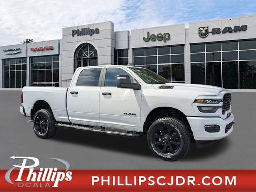 Bright White Clearcoat 2026 RAM 2500 Big Horn