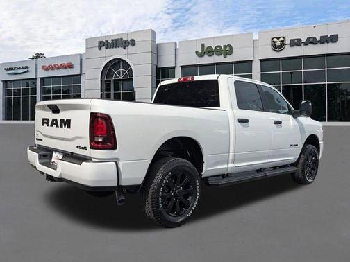 Bright White Clearcoat 2026 RAM 2500 Big Horn