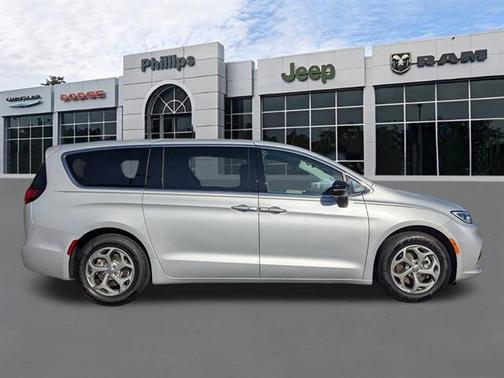 2024 Chrysler Pacifica Limited