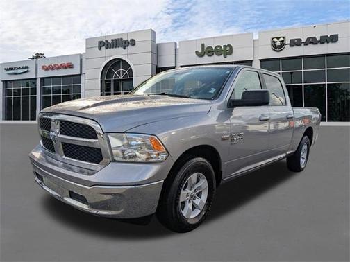 2019 RAM 1500 Classic SLT