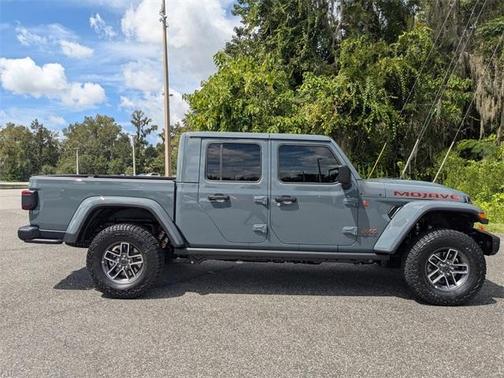 2025 Jeep Gladiator Mojave