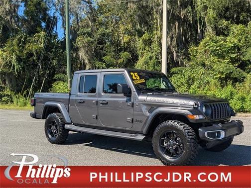 2025 Jeep Gladiator Sport