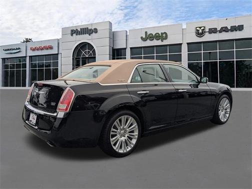 2011 Chrysler 300 Limited