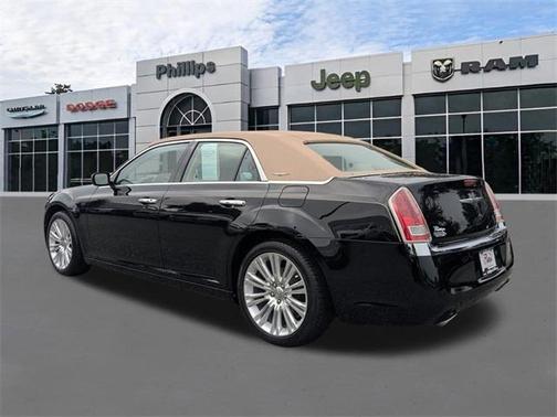 2011 Chrysler 300 Limited