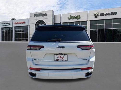 2022 Jeep Grand Cherokee L Summit