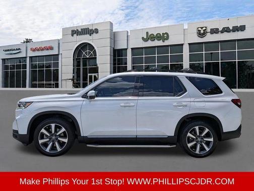 White 2025 Honda Pilot Elite