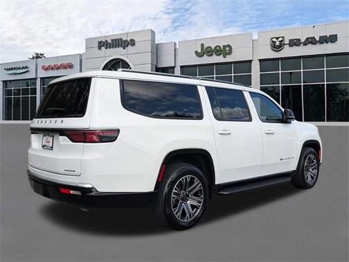 2024 Jeep Wagoneer L Series II