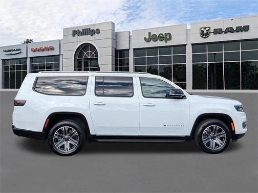 2024 Jeep Wagoneer L Series II