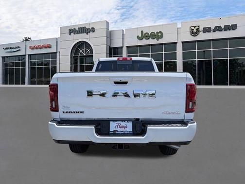 Bright White Clearcoat 2026 RAM 2500 Laramie