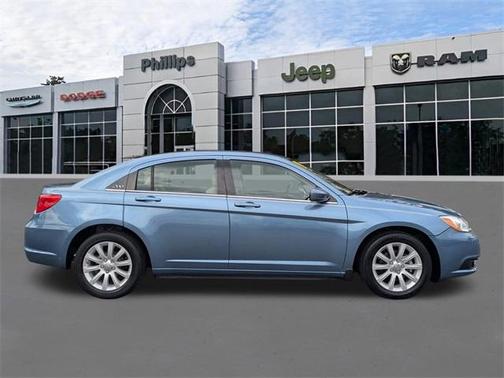 2011 Chrysler 200 Touring