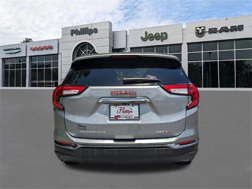 2023 GMC Terrain AT4