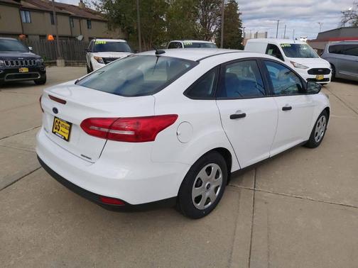 2016 Ford Focus S