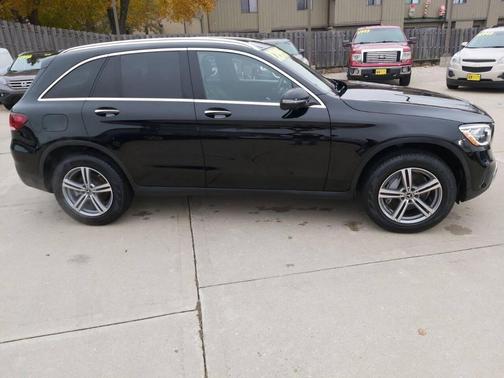 2021 Mercedes-Benz GLC 300 4MATIC