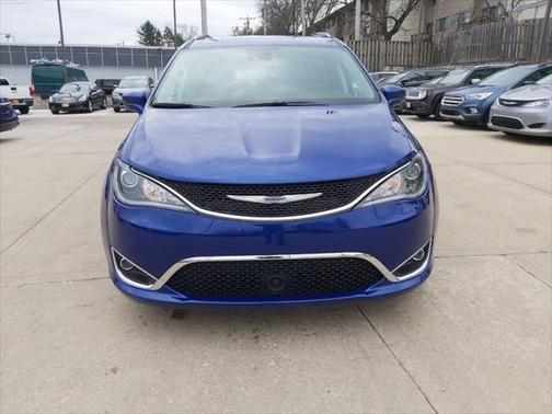 2020 Chrysler Pacifica Touring-L Plus