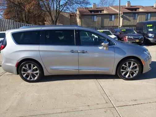 2019 Chrysler Pacifica Limited