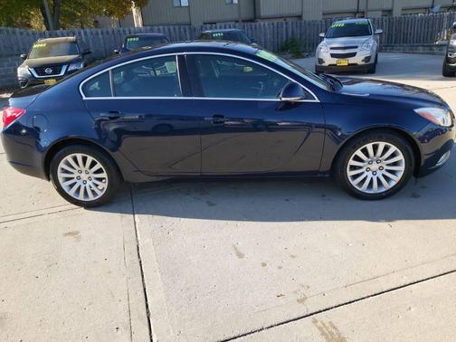 2012 Buick Regal Base
