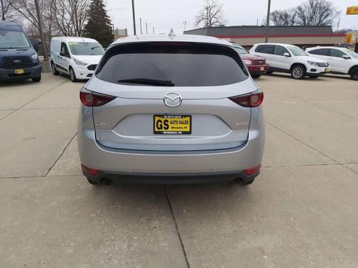 2017 Mazda CX-5 Sport