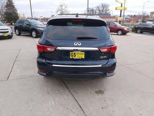 2017 INFINITI QX60 Base
