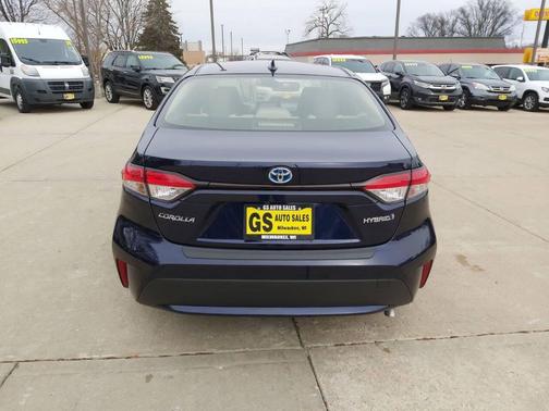 2020 Toyota Corolla LE