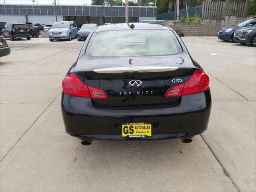 2013 INFINITI G37x Base