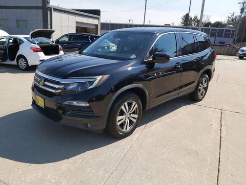 Black 2016 Honda Pilot EX-L