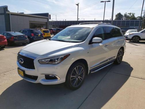2017 INFINITI QX60 Base