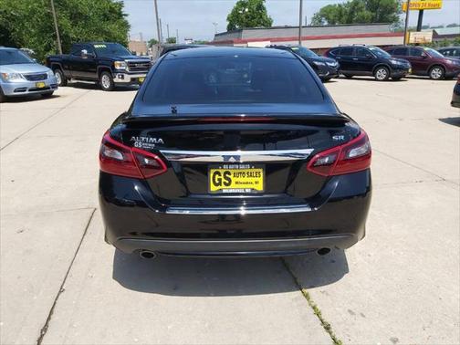 2017 Nissan Altima 2.5 SR