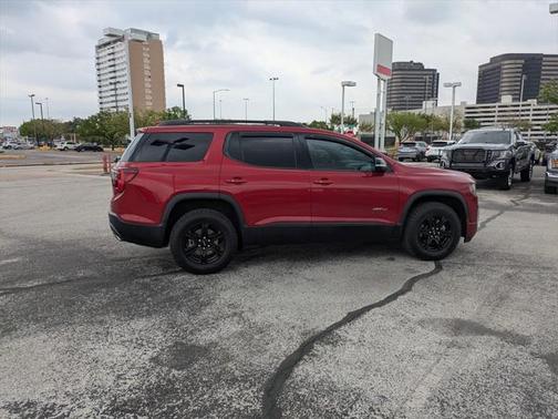 2023 GMC Acadia AWD AT4