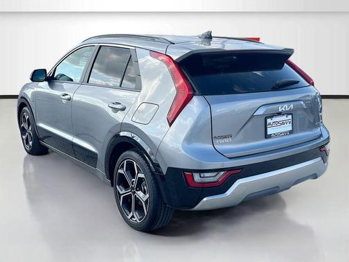 2024 Kia Niro Touring
