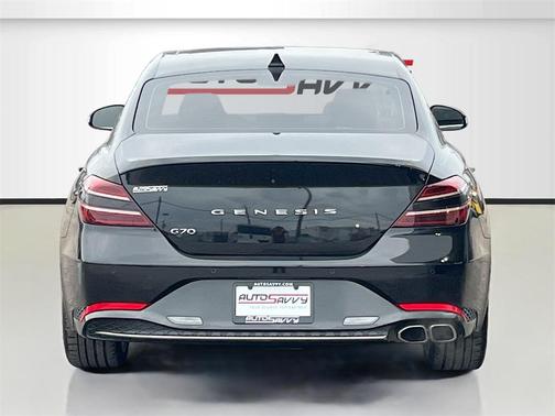 2022 Genesis G70 2.0T RWD