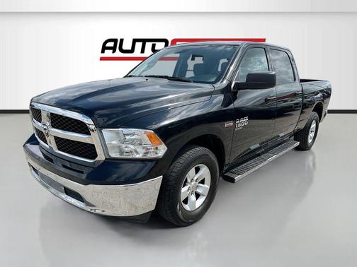 2021 RAM 1500 Classic SLT