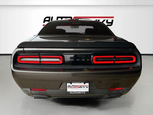2016 Dodge Challenger R/T Scat Pack
